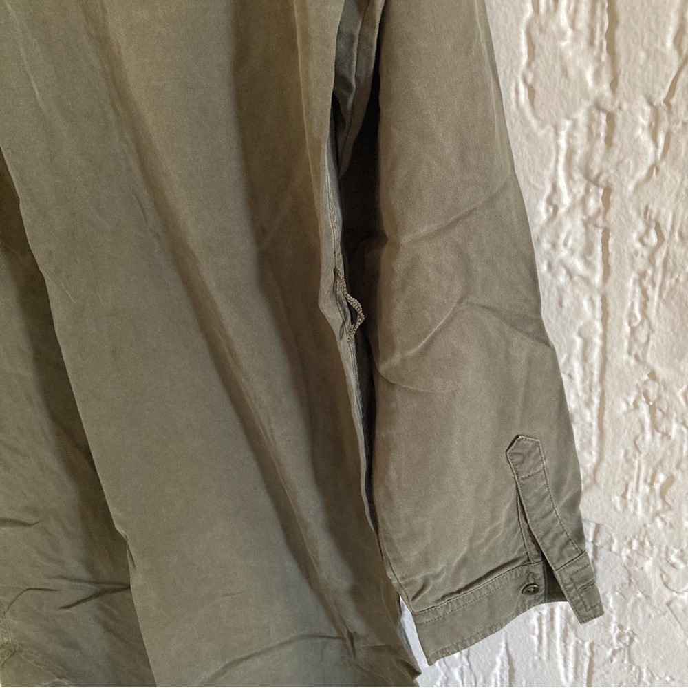 Universal Thread Army Green Button Down Shirt Dre… - image 6